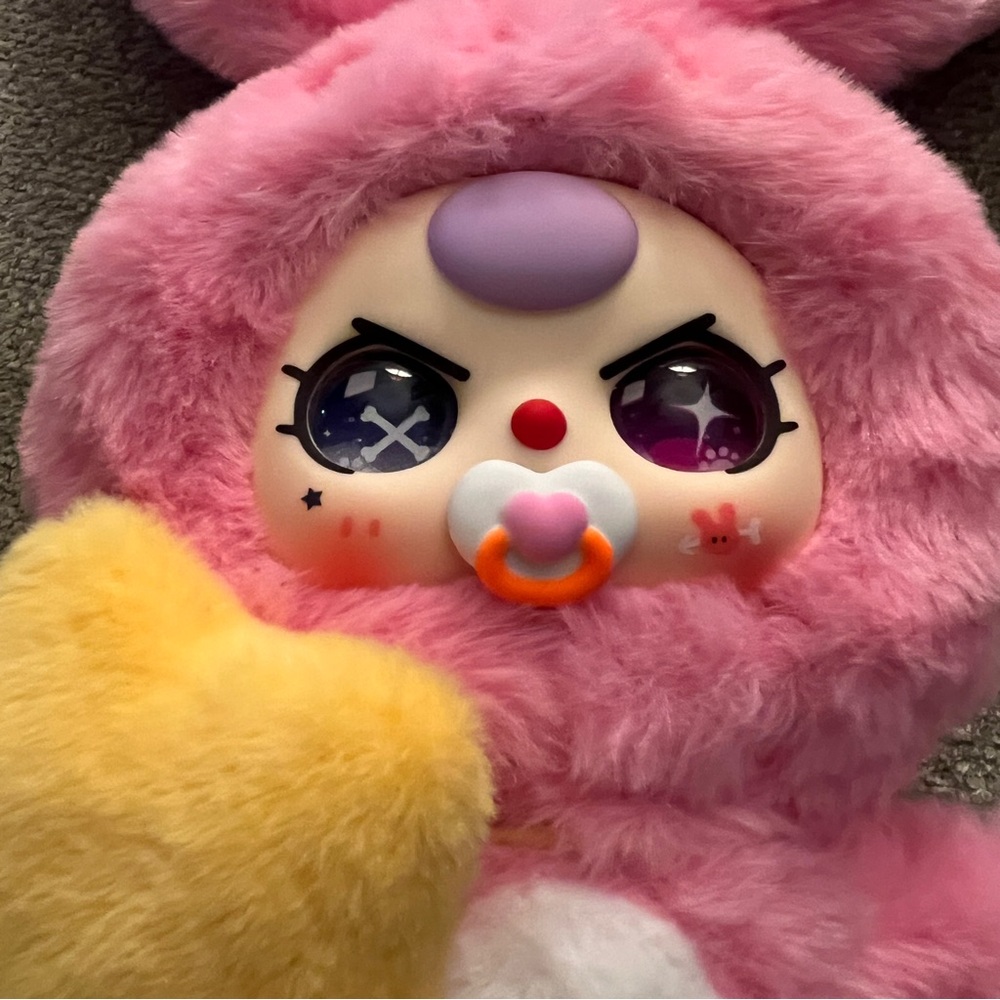 Baby Three Lily Rabbit Town V3 Plush - Picture 3 of 10